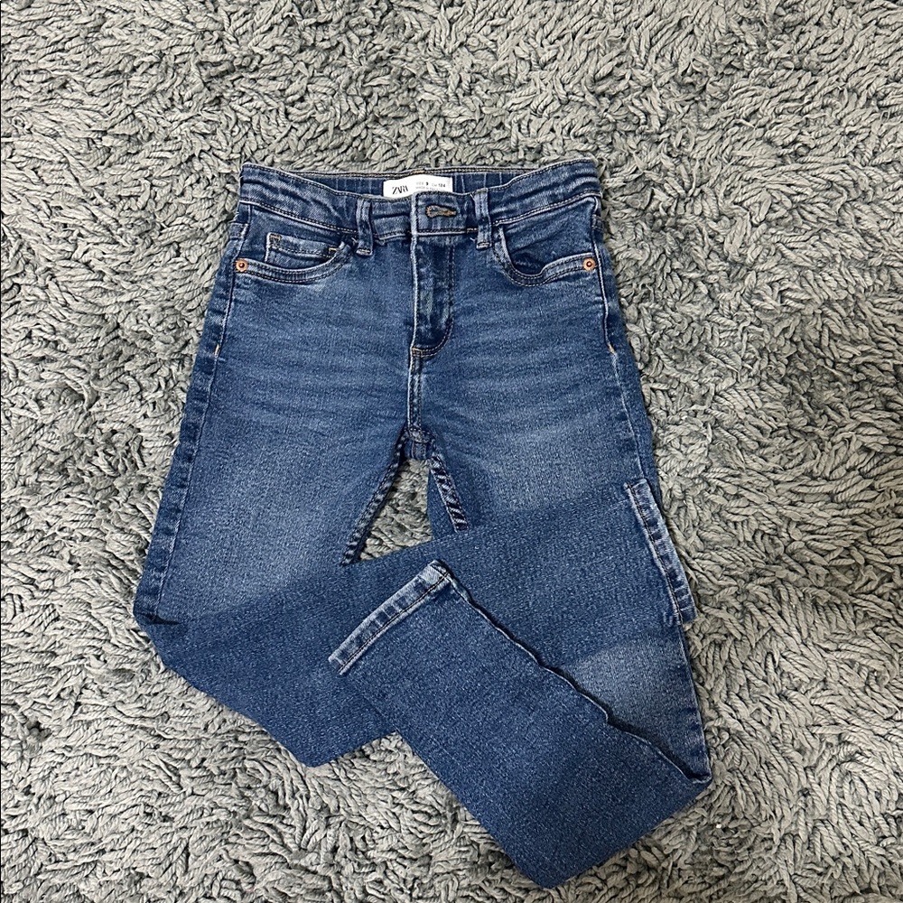 Zara Classic Blue Jeans